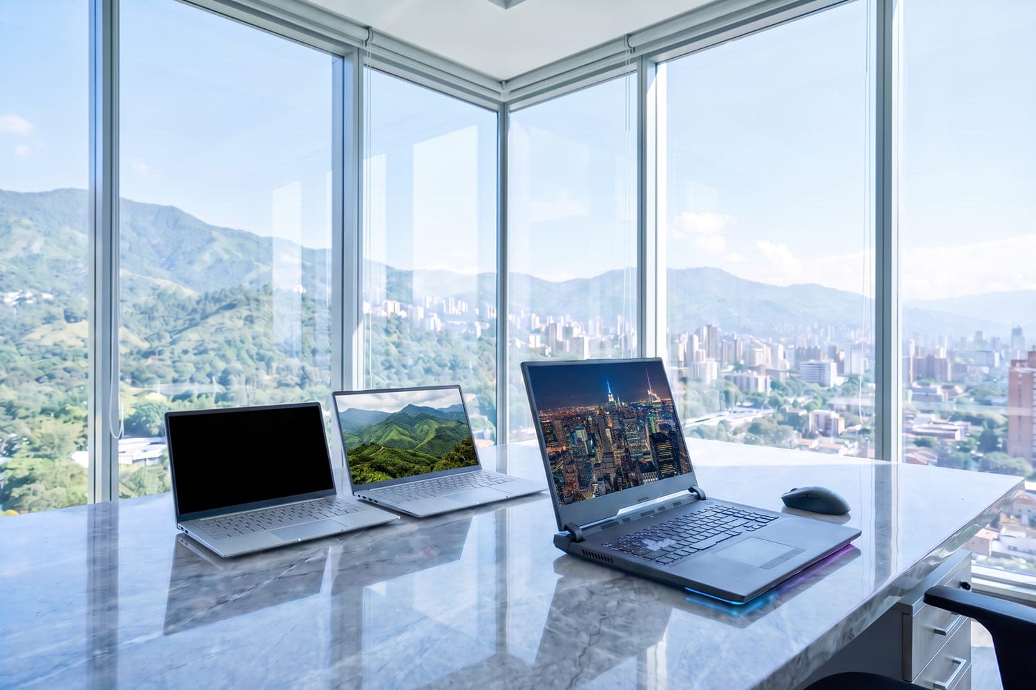 Office in Medellín with laptops for a business